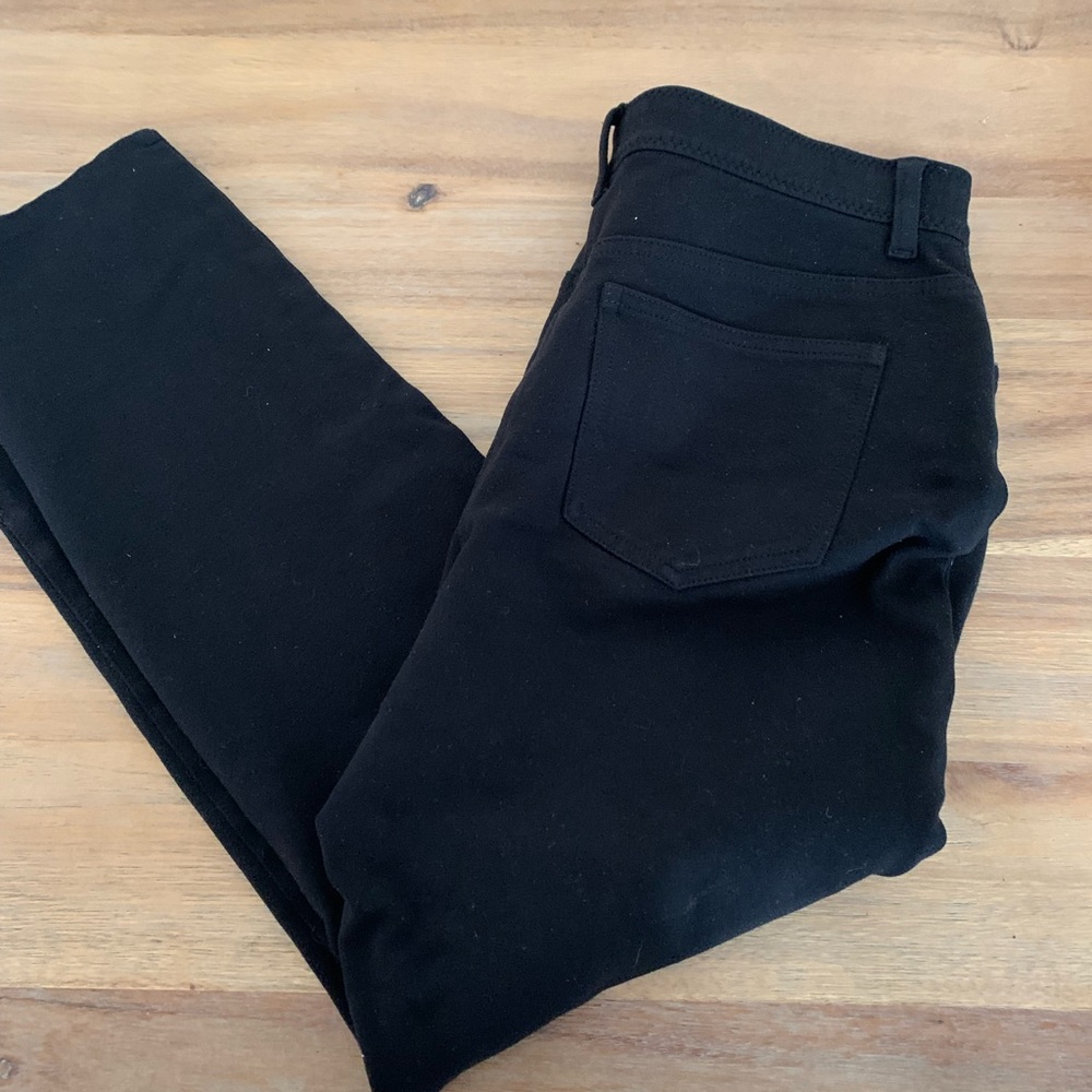 Chicos So Slimming black jeans size 1 shirt